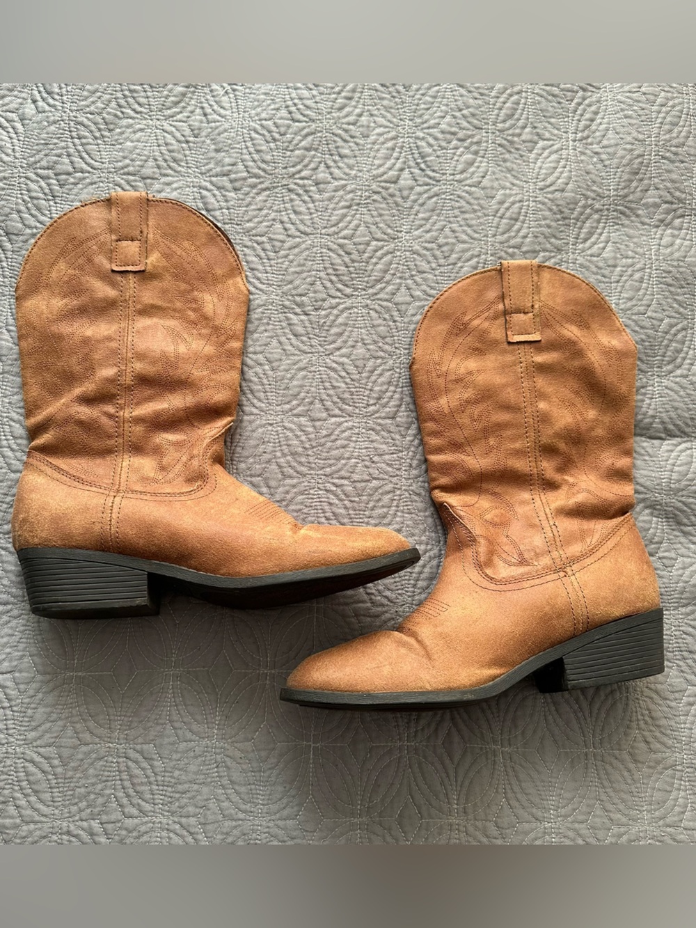Women’s Rampage Walden Western Style Cowgirl Boots (size 9.5)
